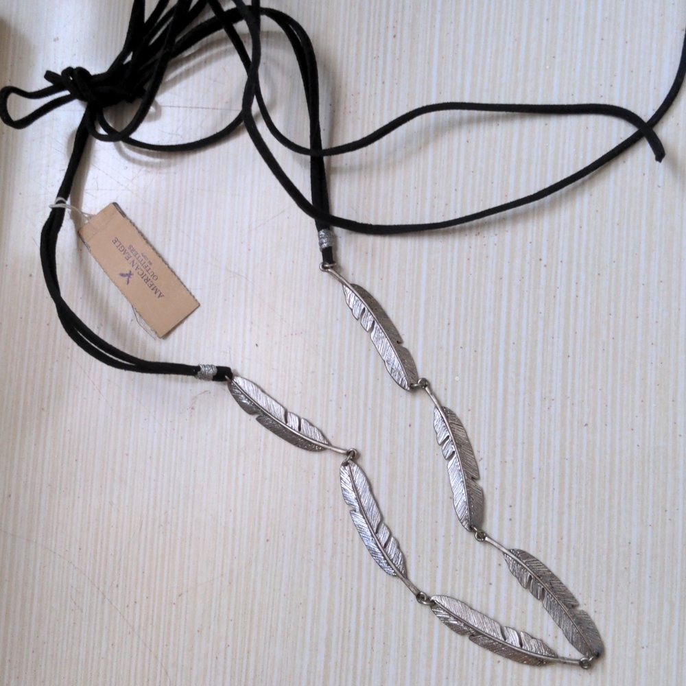 American eagle silver feather with black suede cord necklace - nwt